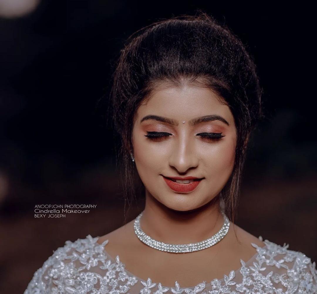 CINDRELLA BEAUTY SALON PERAVOOR
